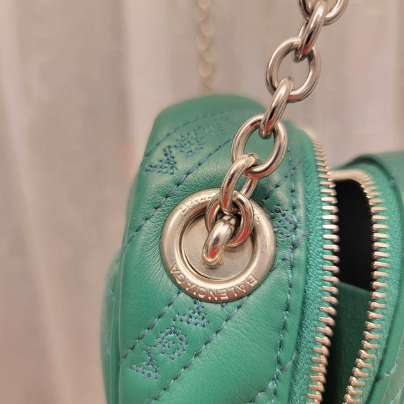 Balenciaga Blanket Reporter Camera Shoulder Bag Green - Picture 16 of 17